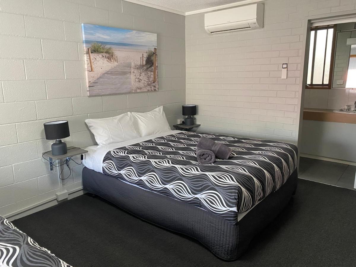 Mariner Motel 3*