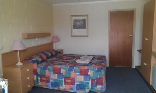 Motel Mariner